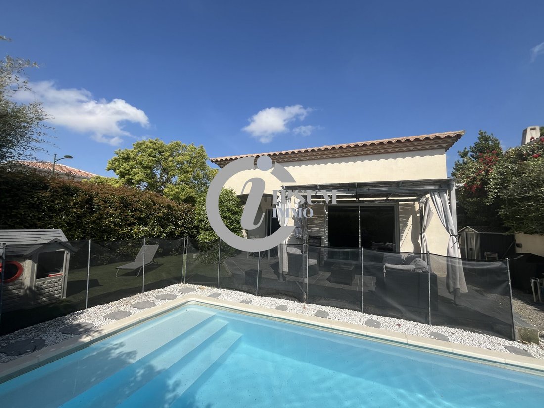 Villa in Centre Ville, Mauguio, France 3 - 17963359