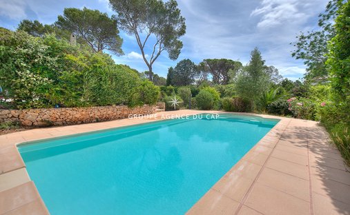 Villa en Tour de Mare, Fréjus, Francia 1