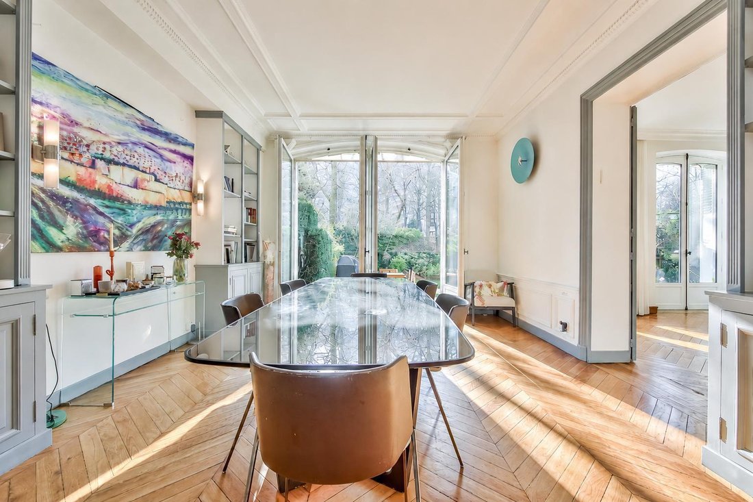 Apartment in Bois de Boulogne, Paris 16e Arrondissement, Paris 5 - 18110669