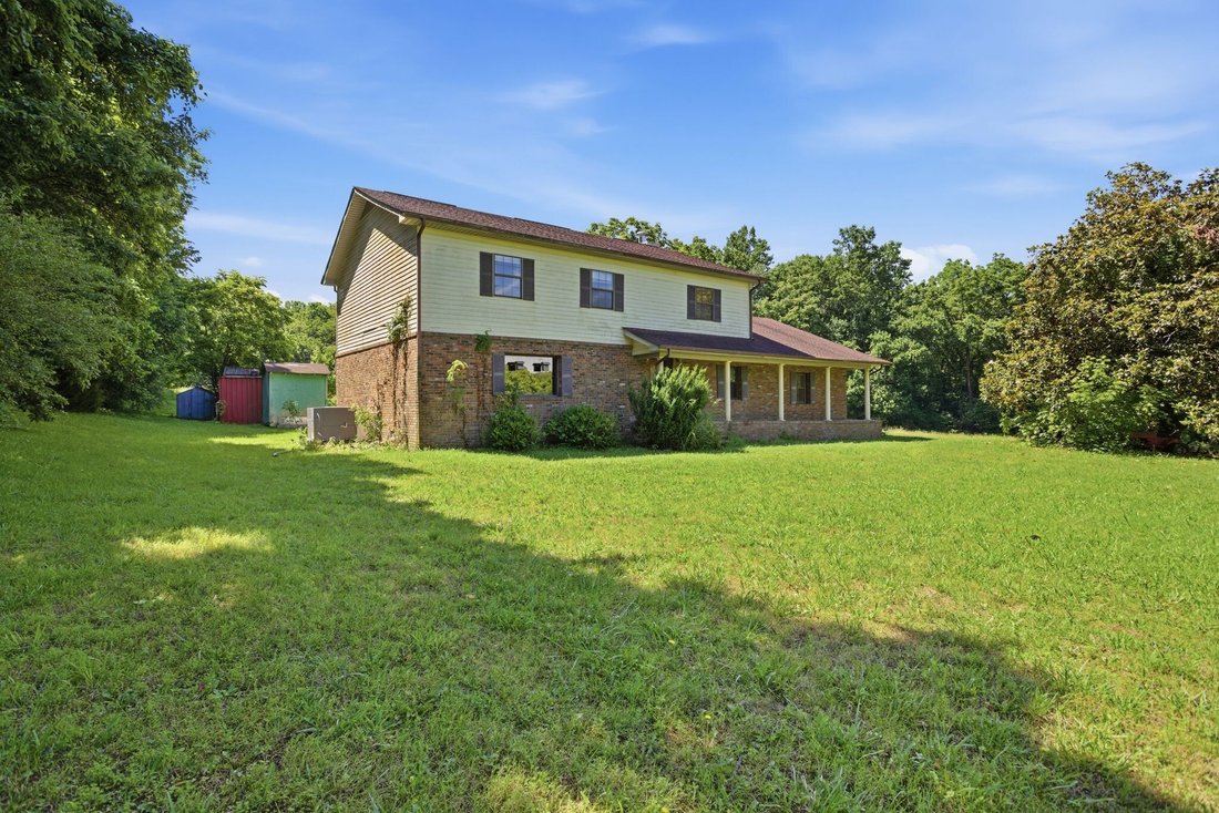 House in Mount Pleasant, Tennessee, United States 1 - 18113360