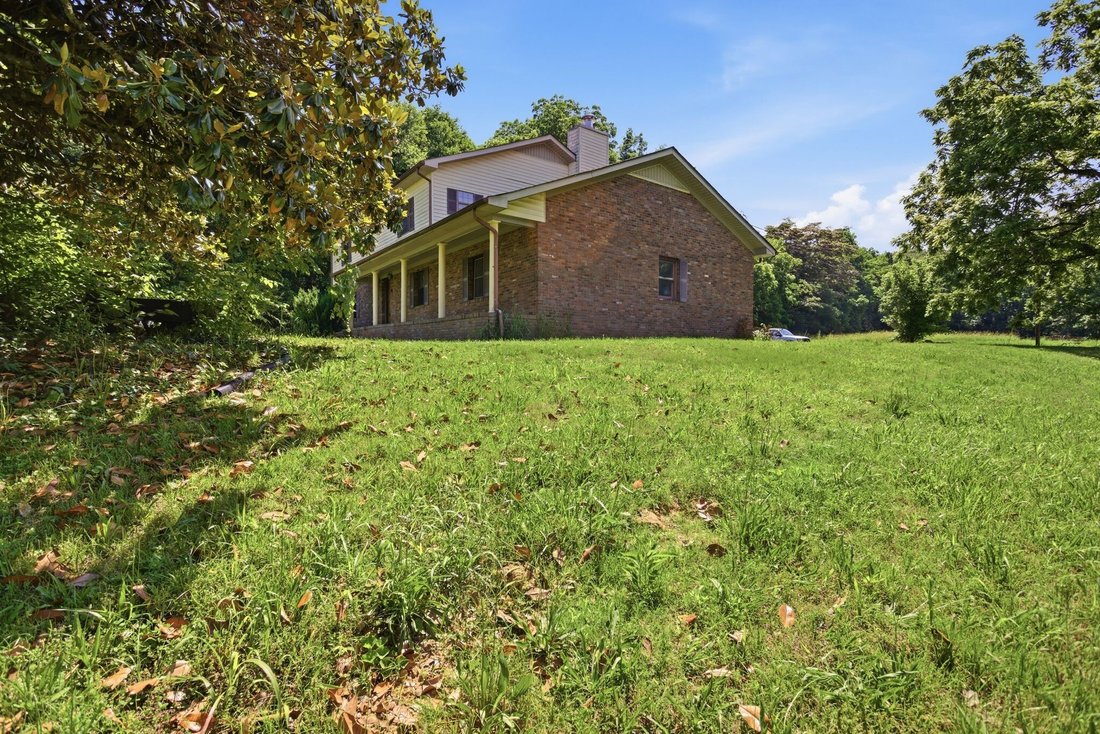 House in Mount Pleasant, Tennessee, United States 3 - 18113360