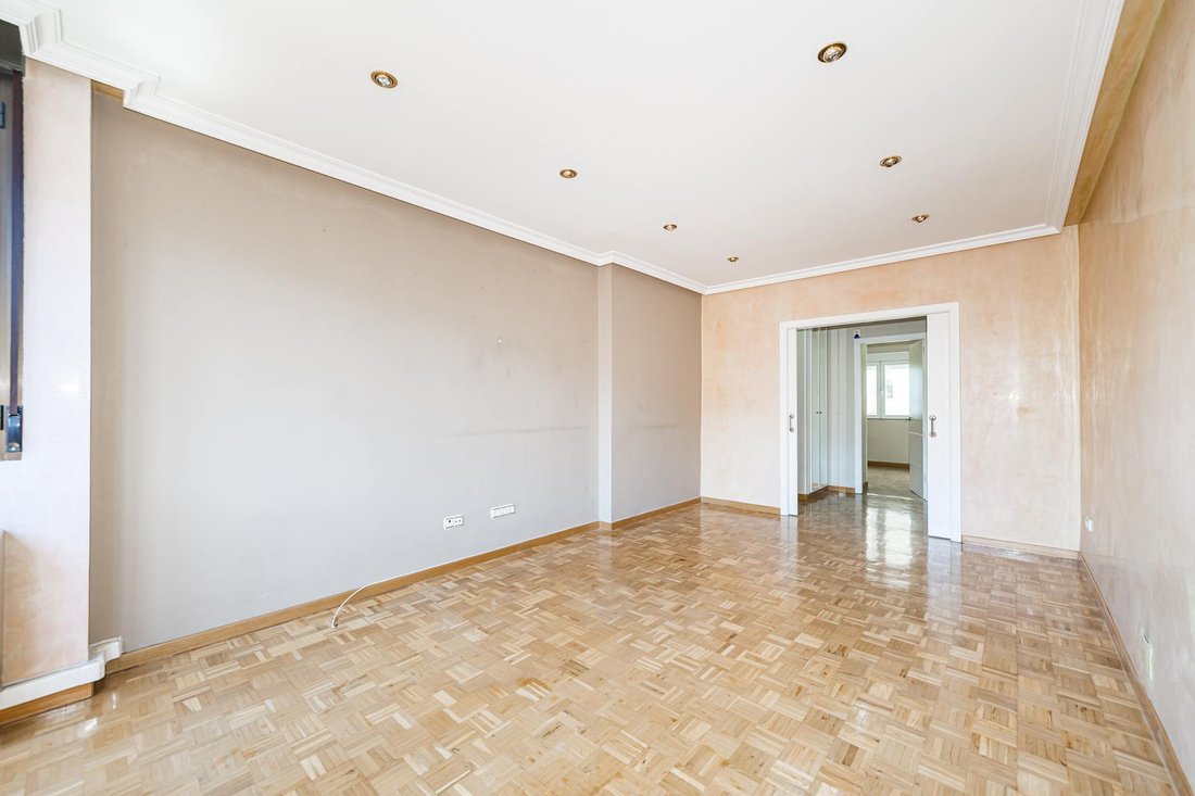 Apartment in Retiro, Madrid, Spain 5 - 18110656