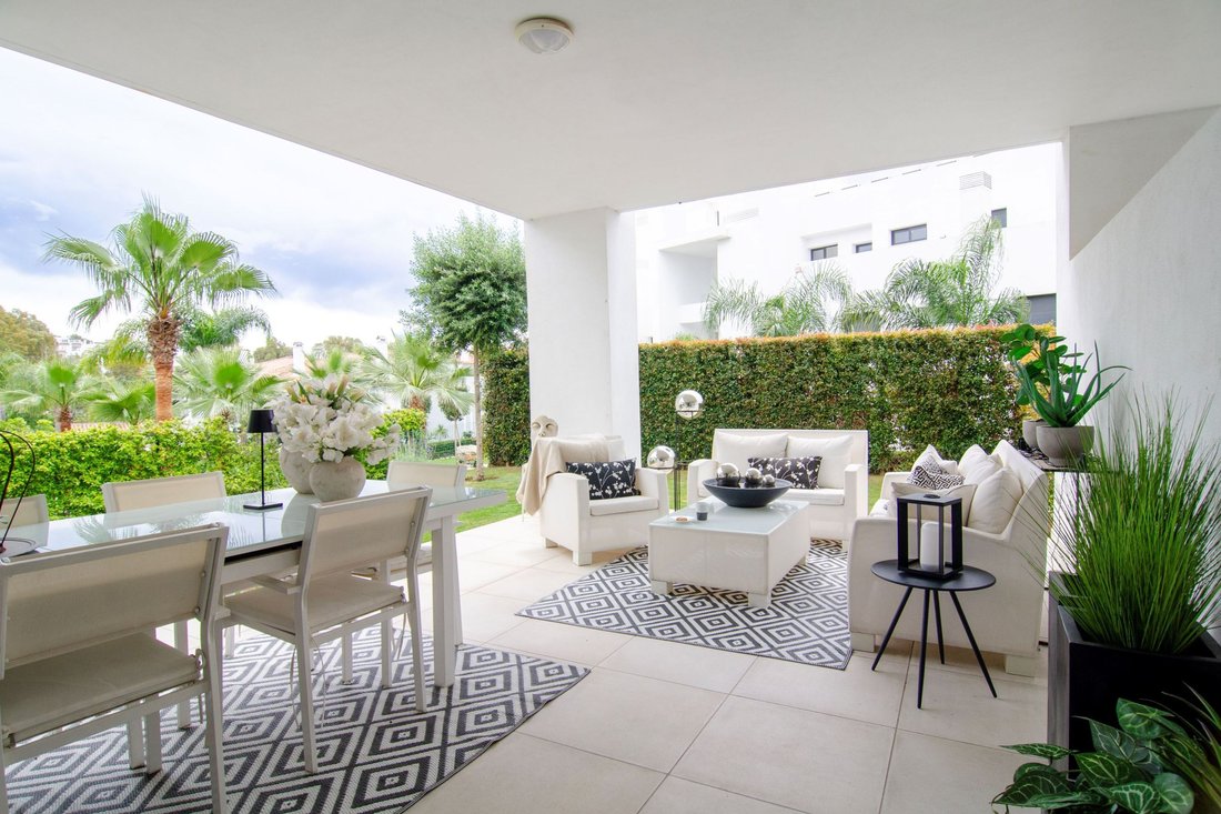 Apartment in Estepona, Andalusia, Spain 1 - 18114947