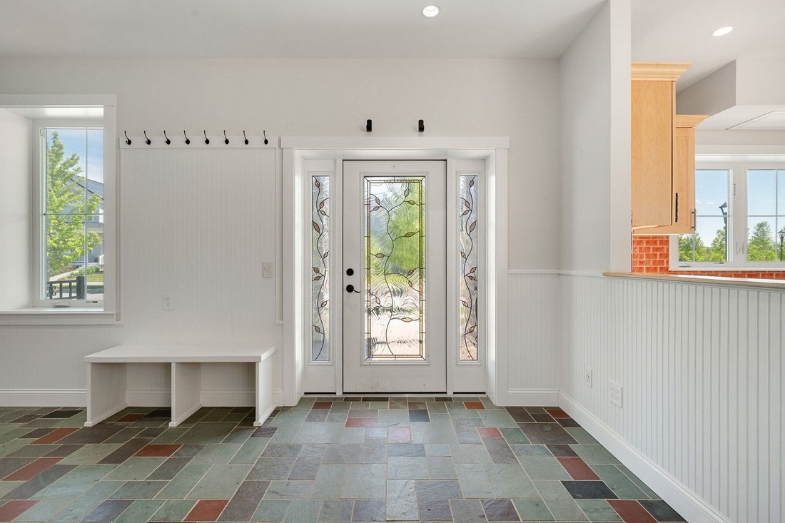 House in South Burlington, Vermont, United States 3 - 18111225