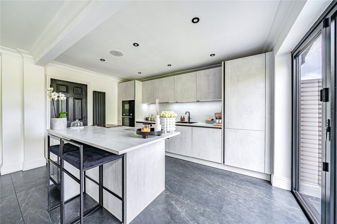 House in Badgers Mount, Sevenoaks, England 5 - 18110921