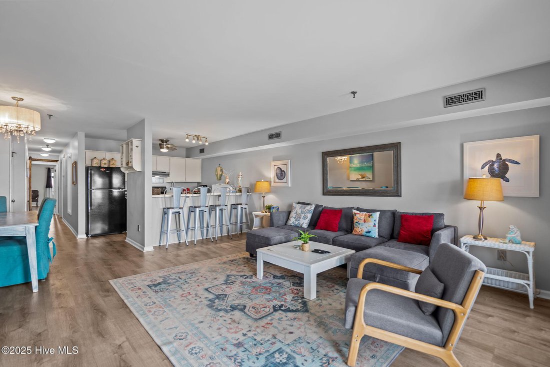 Condo in Carolina Beach, North Carolina, United States 4 - 18114818
