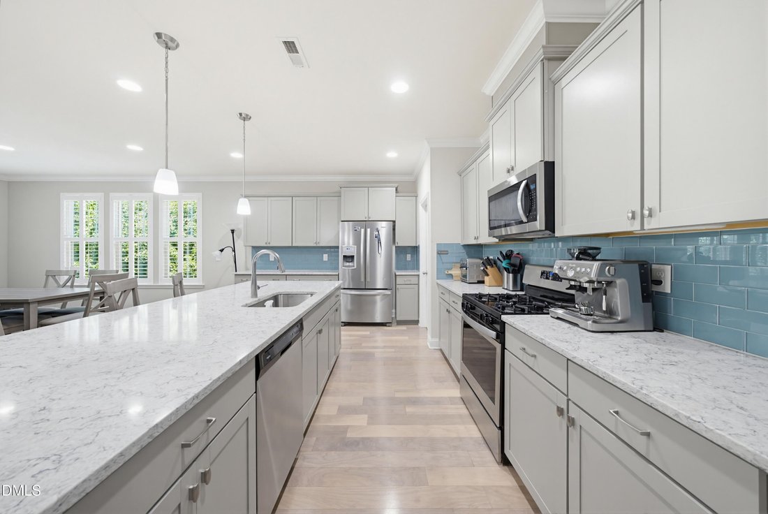 Townhouse in Raleigh, North Carolina, United States 3 - 18114060
