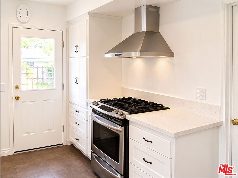 House in Los Angeles, California, United States 5 - 18112656
