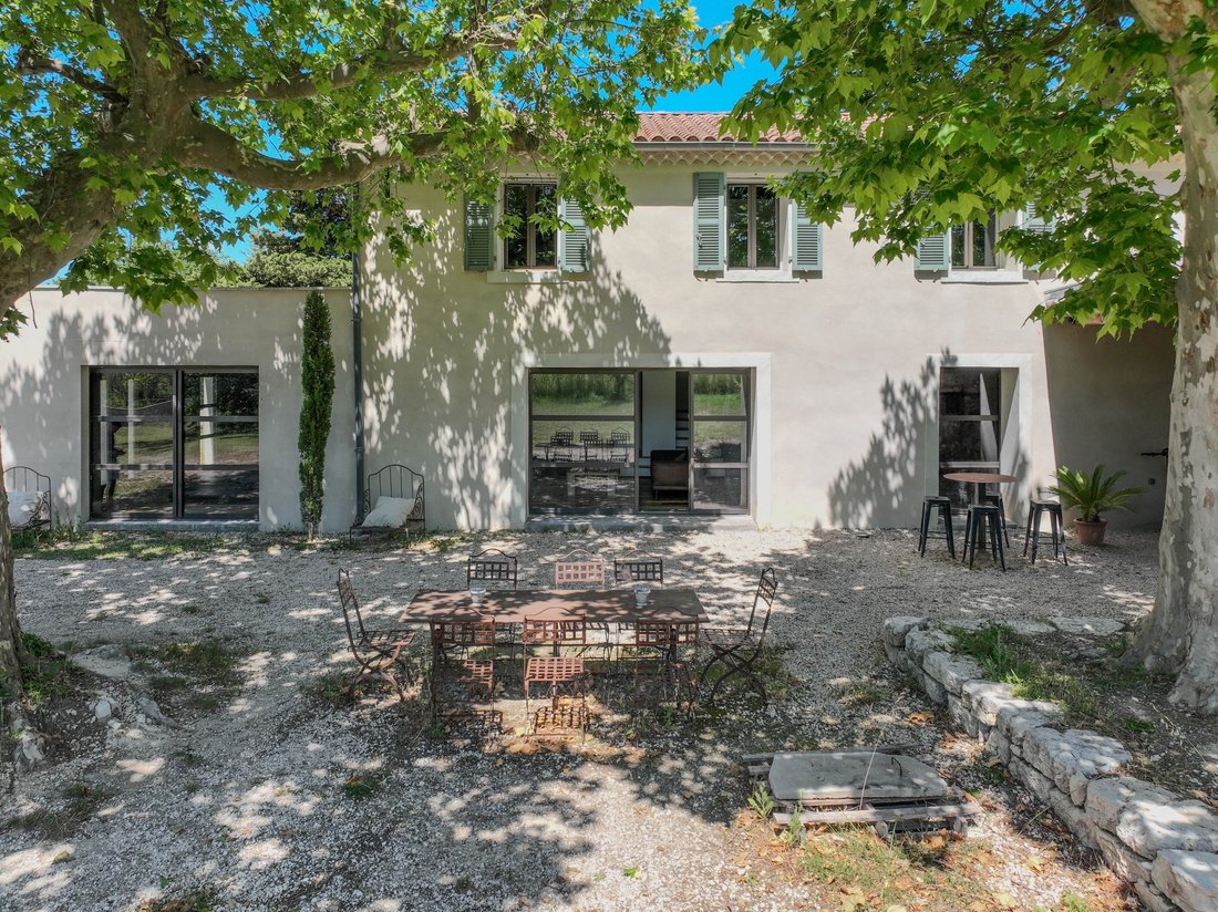 House in Rebenas-Autures, L'Isle-sur-la-Sorgue, France 2 - 17559455