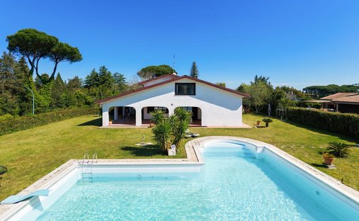 Villa in Giustiniana - La Storta - Olgiata, Rome, Lazio 1