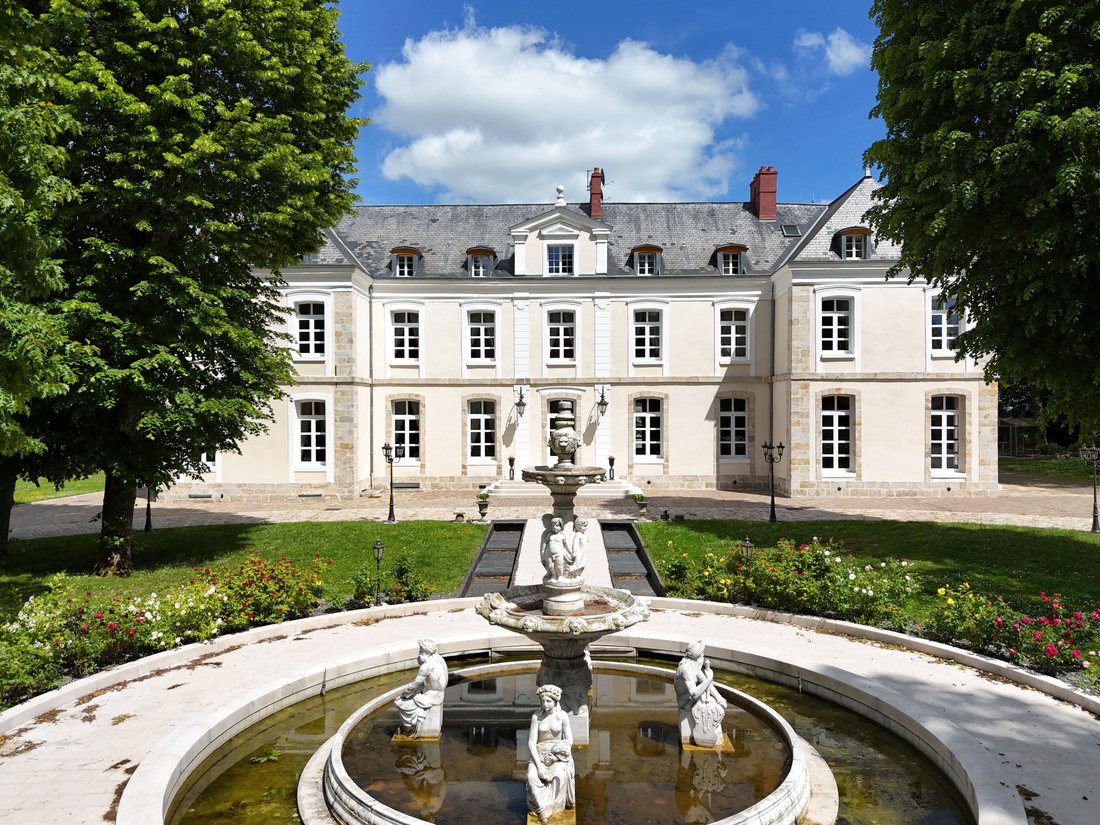 Chateau in Centre Est, Provins, France 2 - 18111655