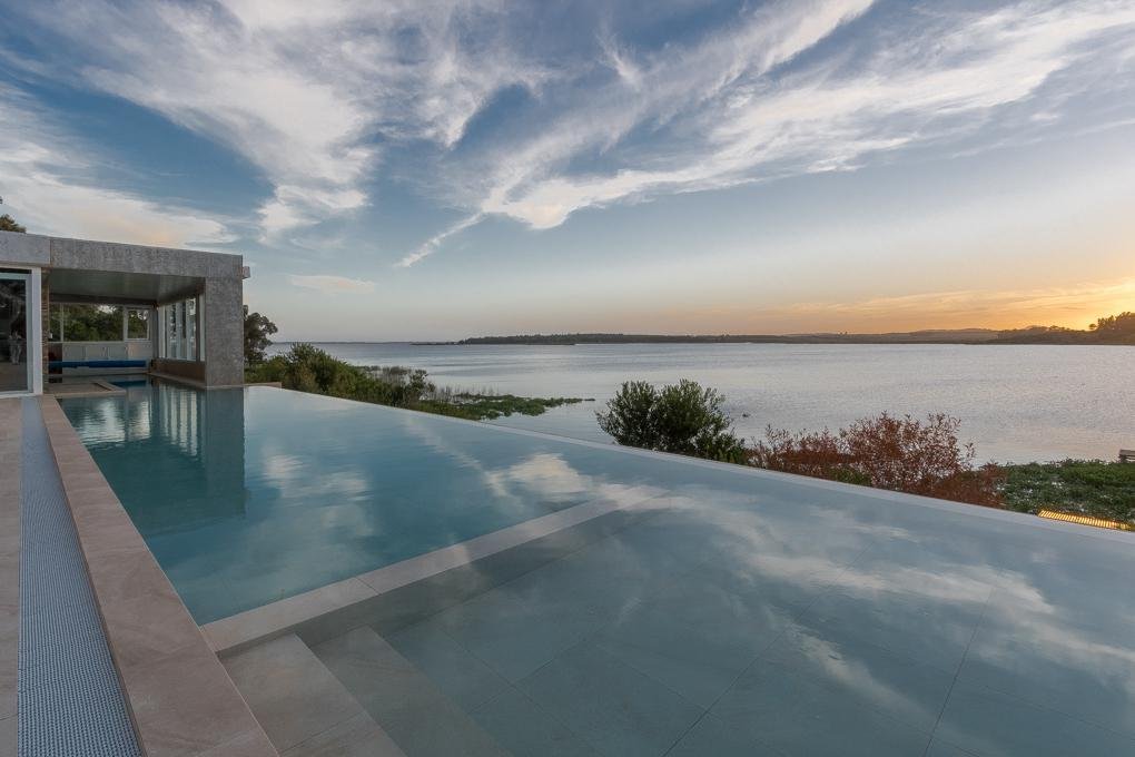 Estate in Punta Ballena, Maldonado Department, Uruguay 1 - 18111722