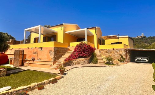Casa en La Maddalena, Cerdeña, Italia 1
