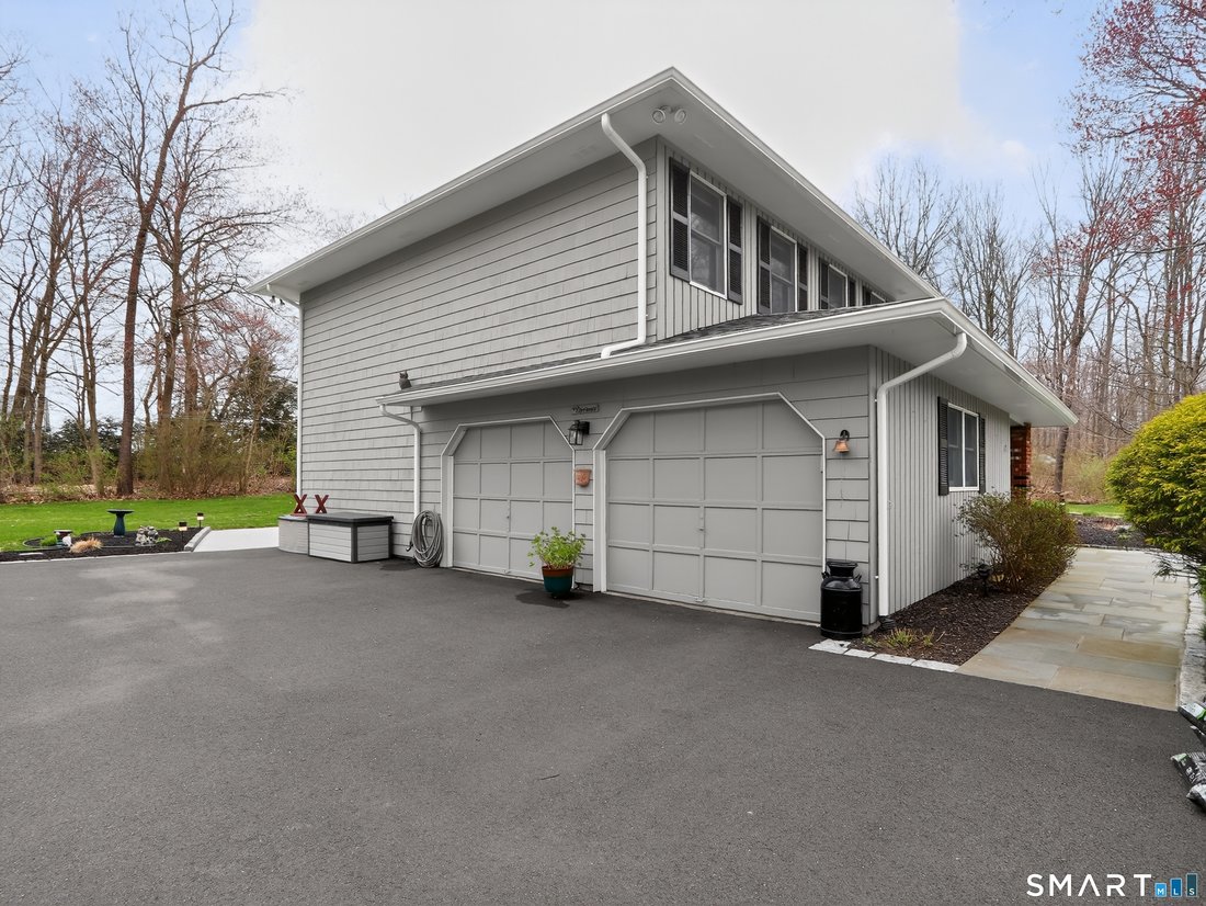 Watertown, Connecticut, United States 3 - 18111609