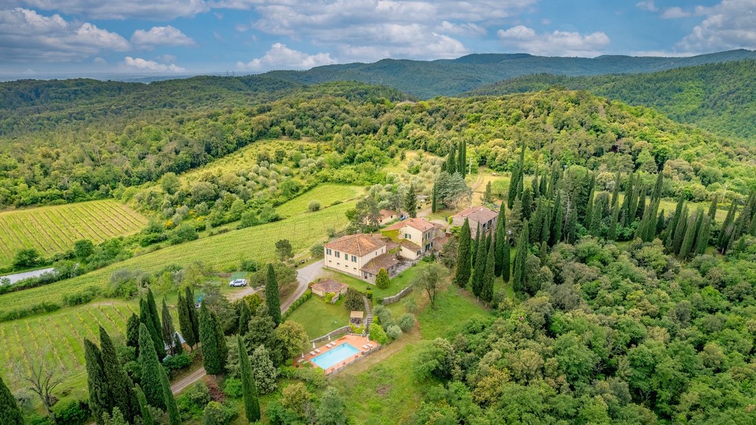 Country House in Center, Arezzo, Tuscany 1 - 18110029
