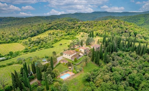 Country House in Center, Arezzo, Tuscany 1