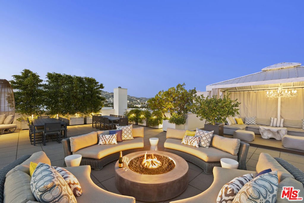 Condo in Beverly Hills, California, United States 5 - 18112612