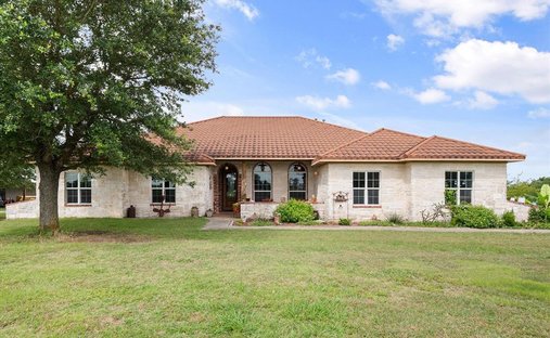 Land in Barry, Texas, United States 1