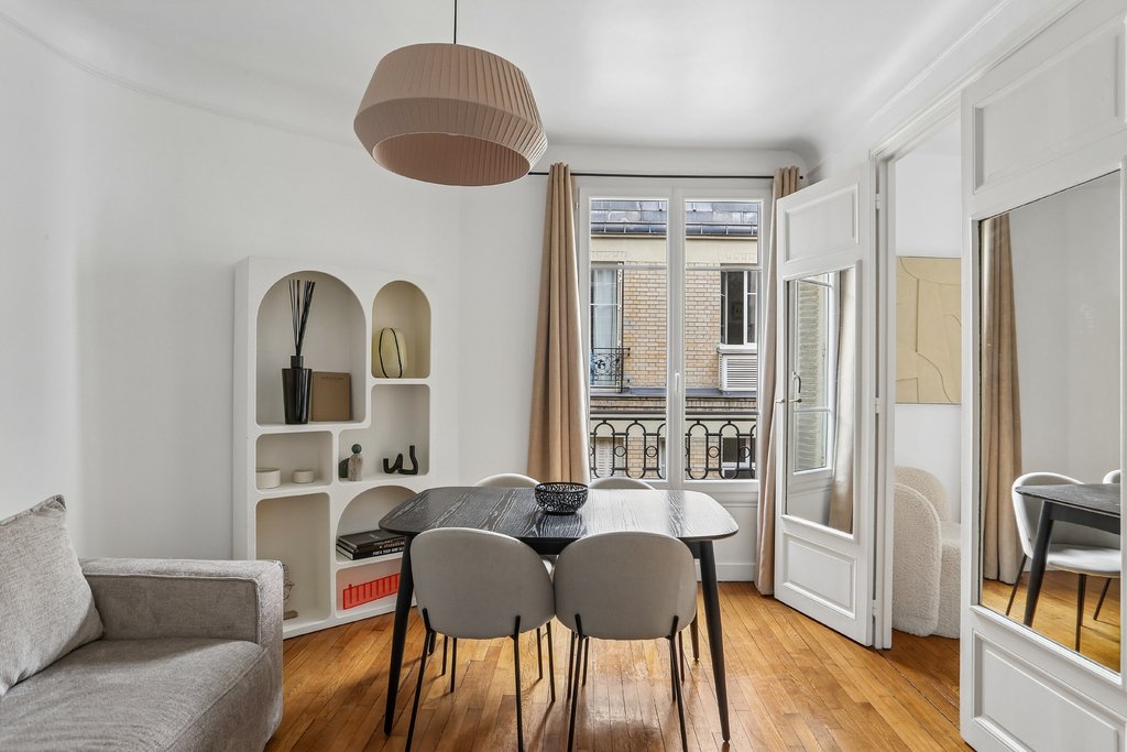 Apartment in Porte Dauphine, Paris 16e Arrondissement, Paris 3 - 17862236