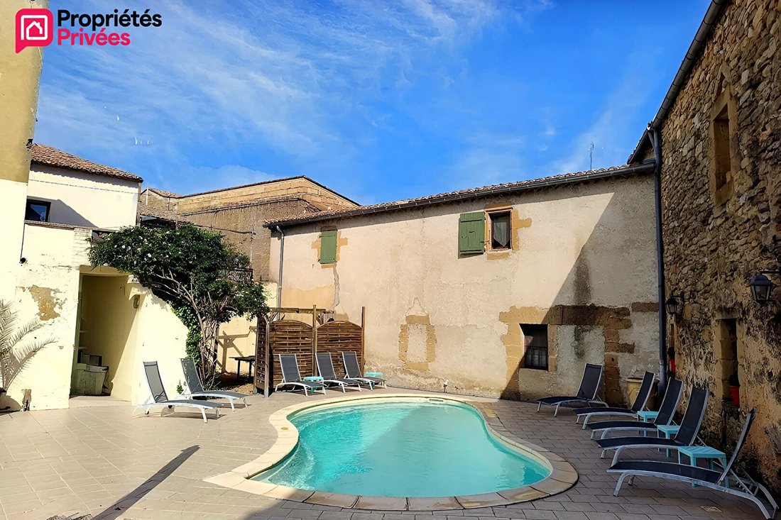 Villa in Uzès, Occitania, France 5 - 18111659