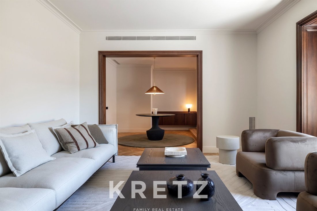 Apartment in Sarrià-Sant Gervasi, Barcelona, Spain 4 - 18114956