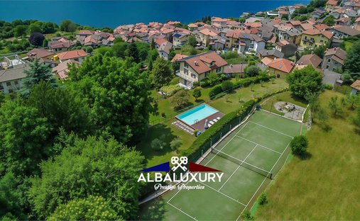 Villa in Nesso, Lombardei, Italien 1