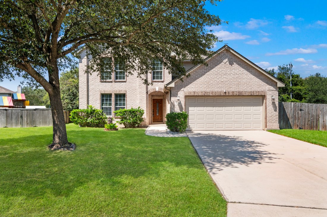 House in Helotes, Texas, United States 2 - 18112105