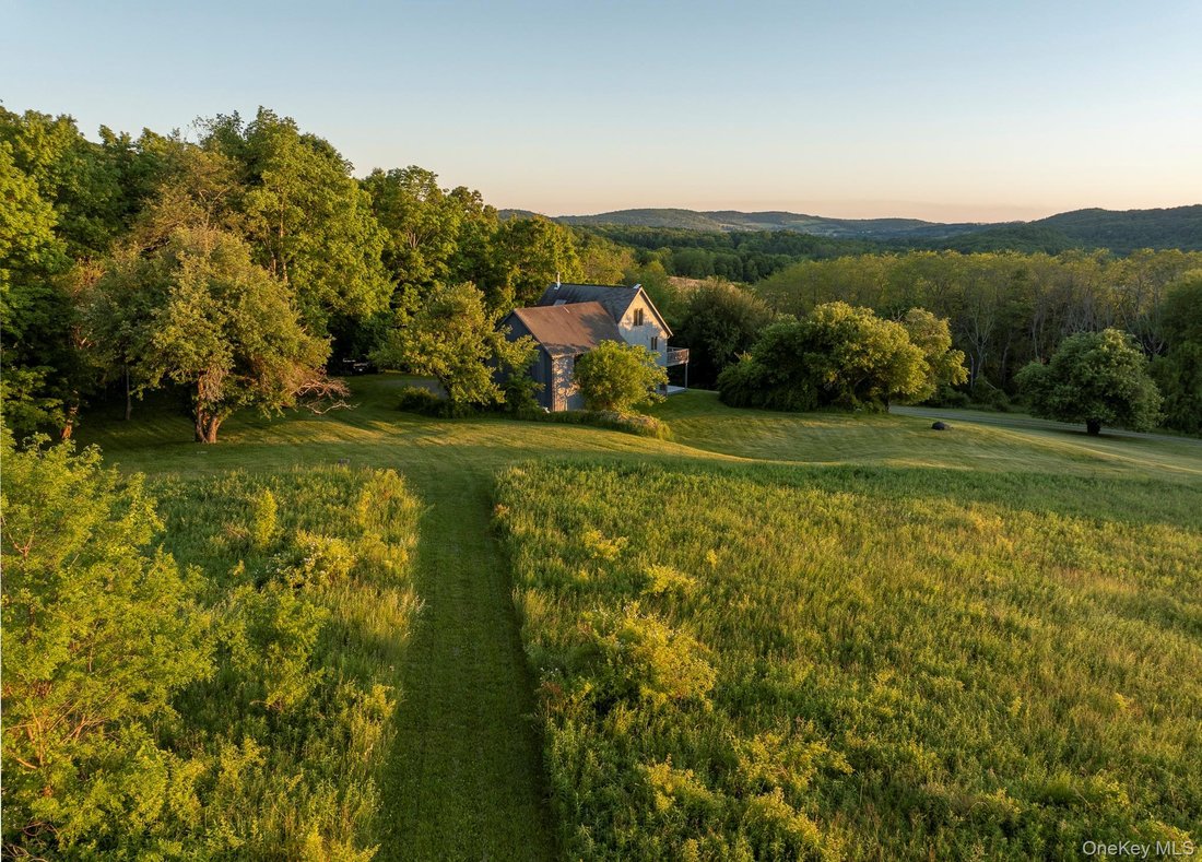 House in Pine Plains, New York, United States 1 - 18113791