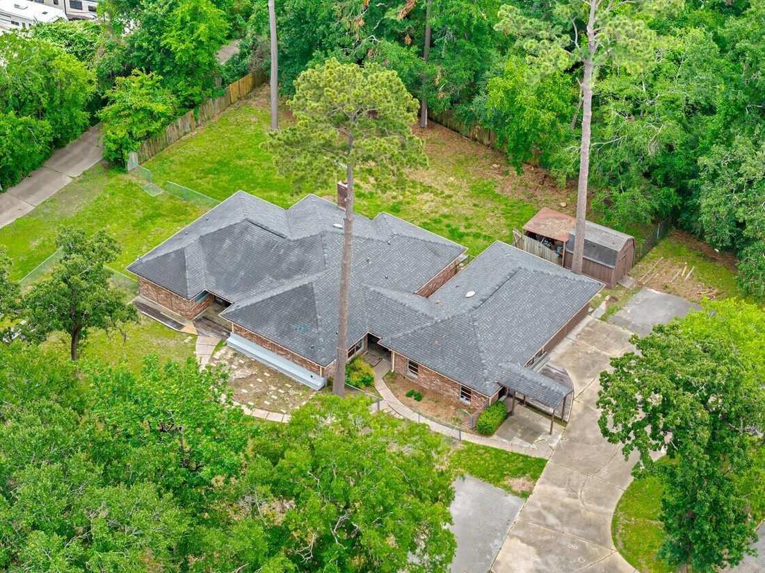 House in Houston, Texas, United States 3 - 18113625