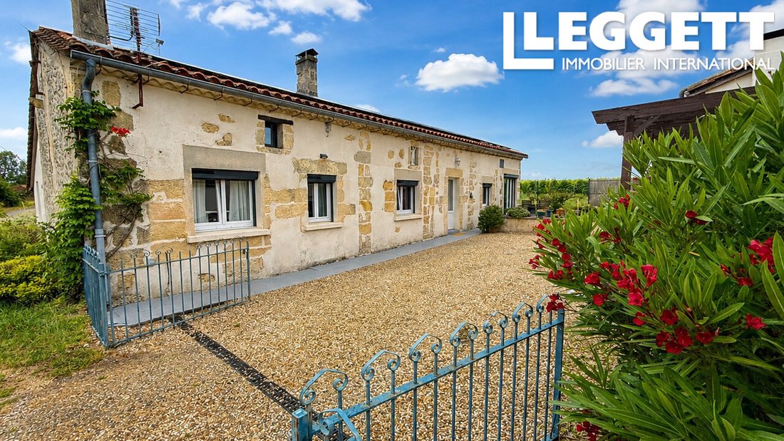 House in Saint-Mariens, Nouvelle-Aquitaine, France 1 - 18110913
