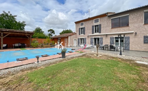 House in Belpech, Occitania, France 1