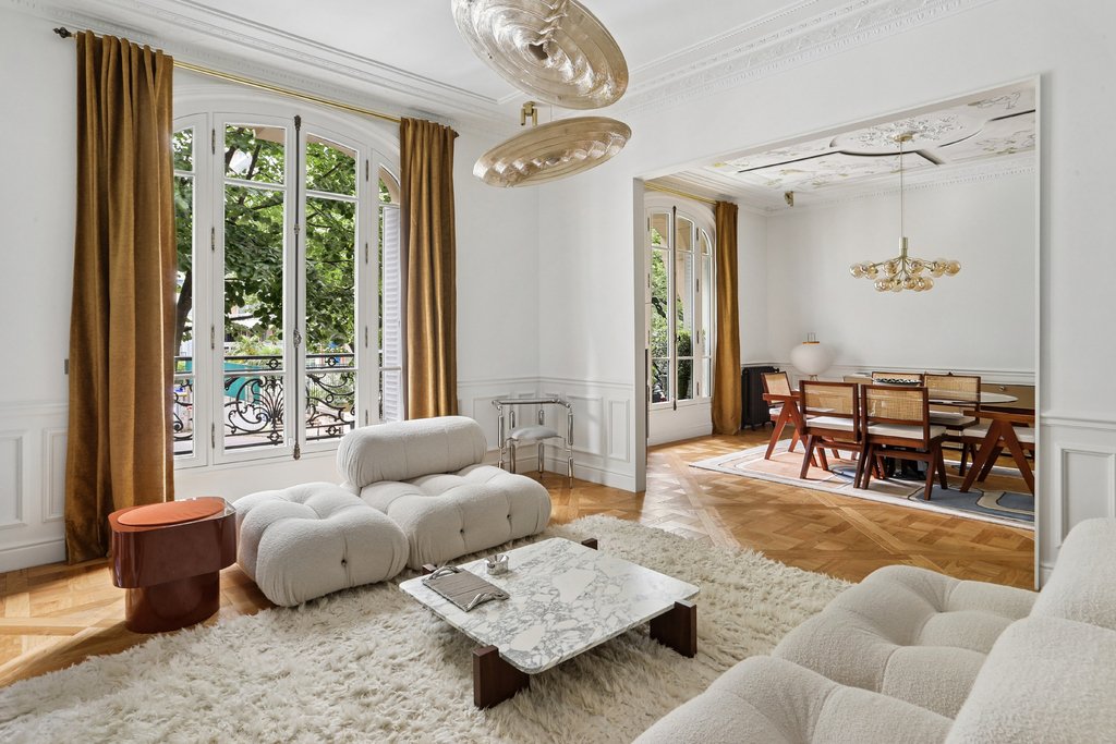 Apartment in Gros Caillou, Paris 7e Arrondissement, Paris 5 - 18110575