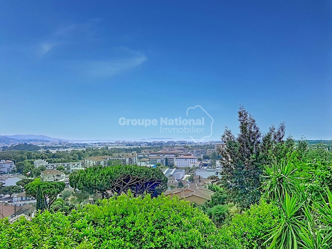 House in Le Grand Duc-Minelle, Mandelieu-la-Napoule, France 2 - 18110851