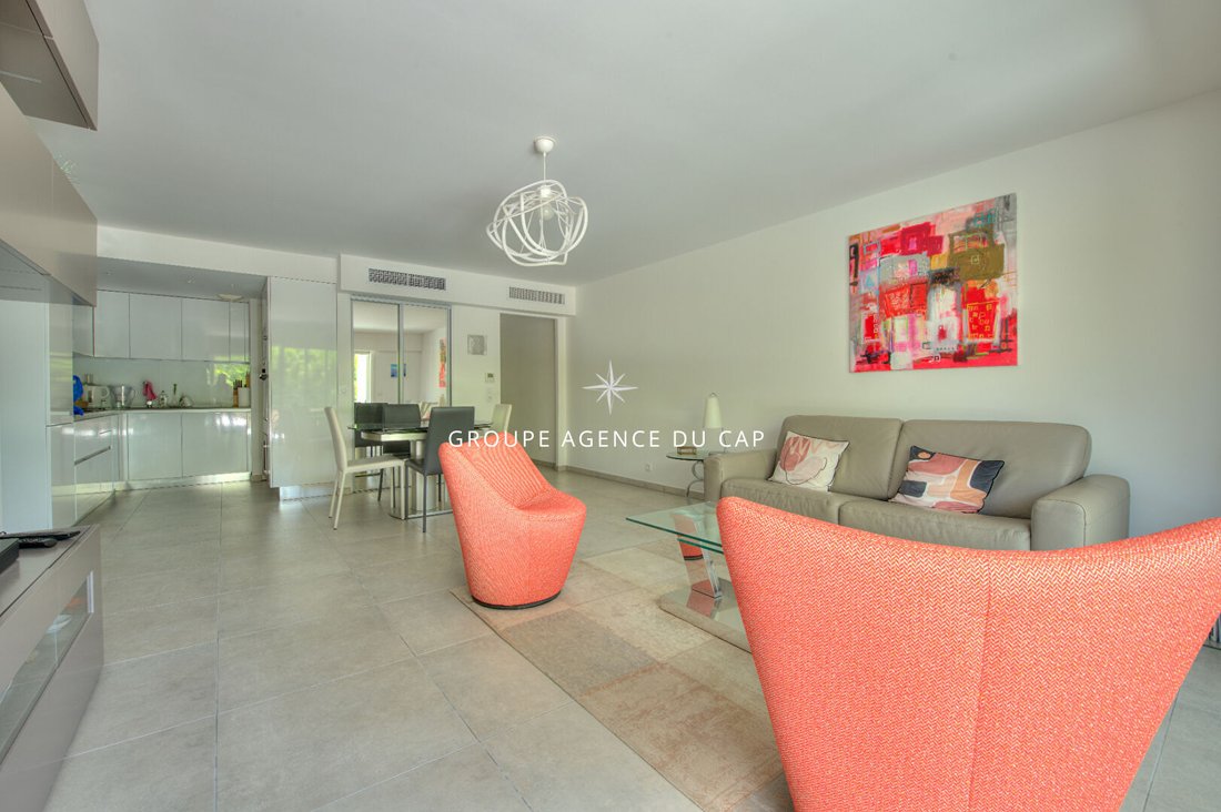 Apartment in Les Plaines-Les Tasses, Saint-Raphaël, France 3 - 18111674
