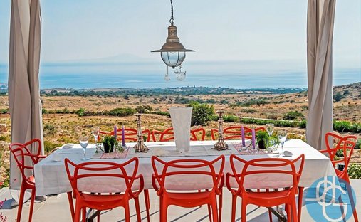 Villa in Makronisos, Aegean, Greece 1