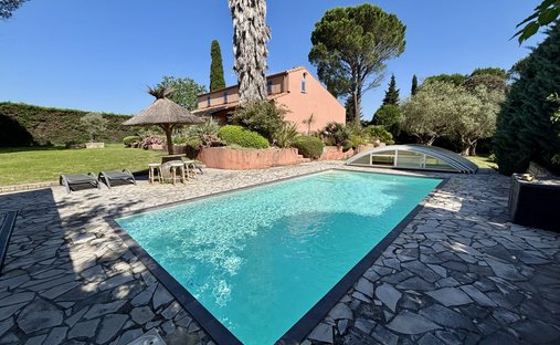 Villa in Générac, Occitania, France 1