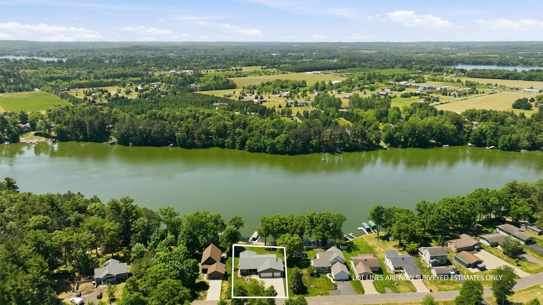 House in Chetek, Wisconsin, United States 5 - 18113014