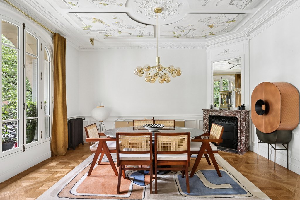 Apartment in Gros Caillou, Paris 7e Arrondissement, Paris 4 - 18110575