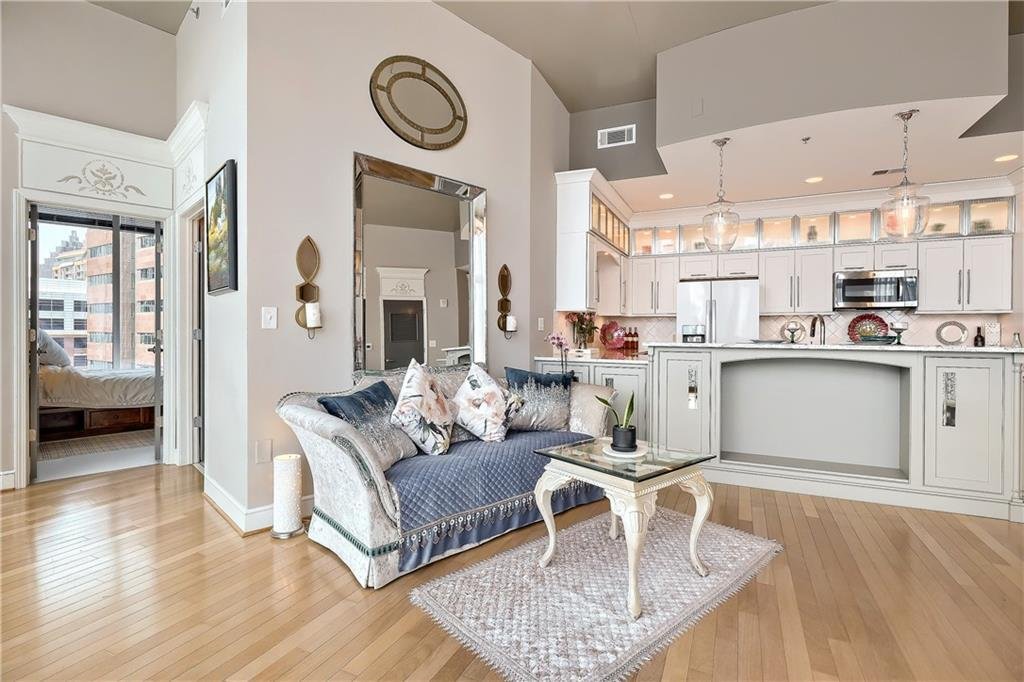 Condo in Atlanta, Georgia, United States 3 - 18113218