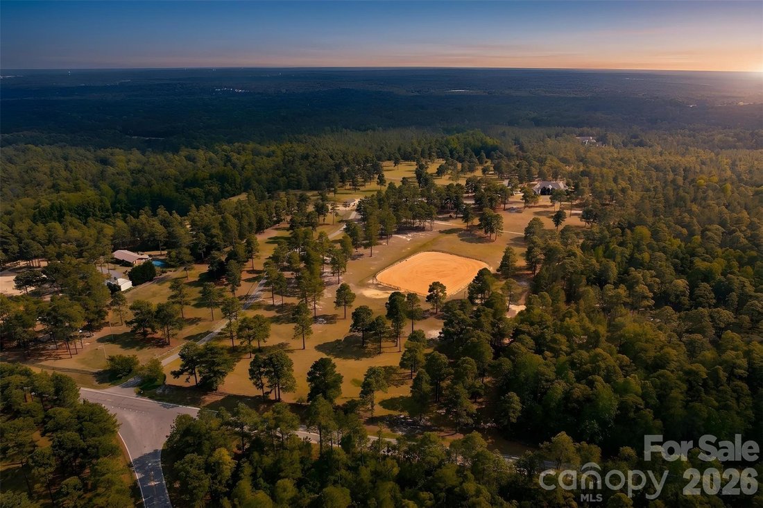 House in Seven Lakes, North Carolina, United States 4 - 18111210
