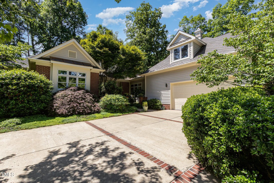 House in Chapel Hill, North Carolina, United States 1 - 18114052