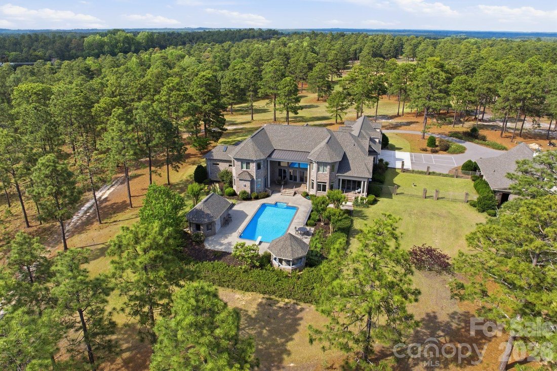 House in Seven Lakes, North Carolina, United States 5 - 18111210