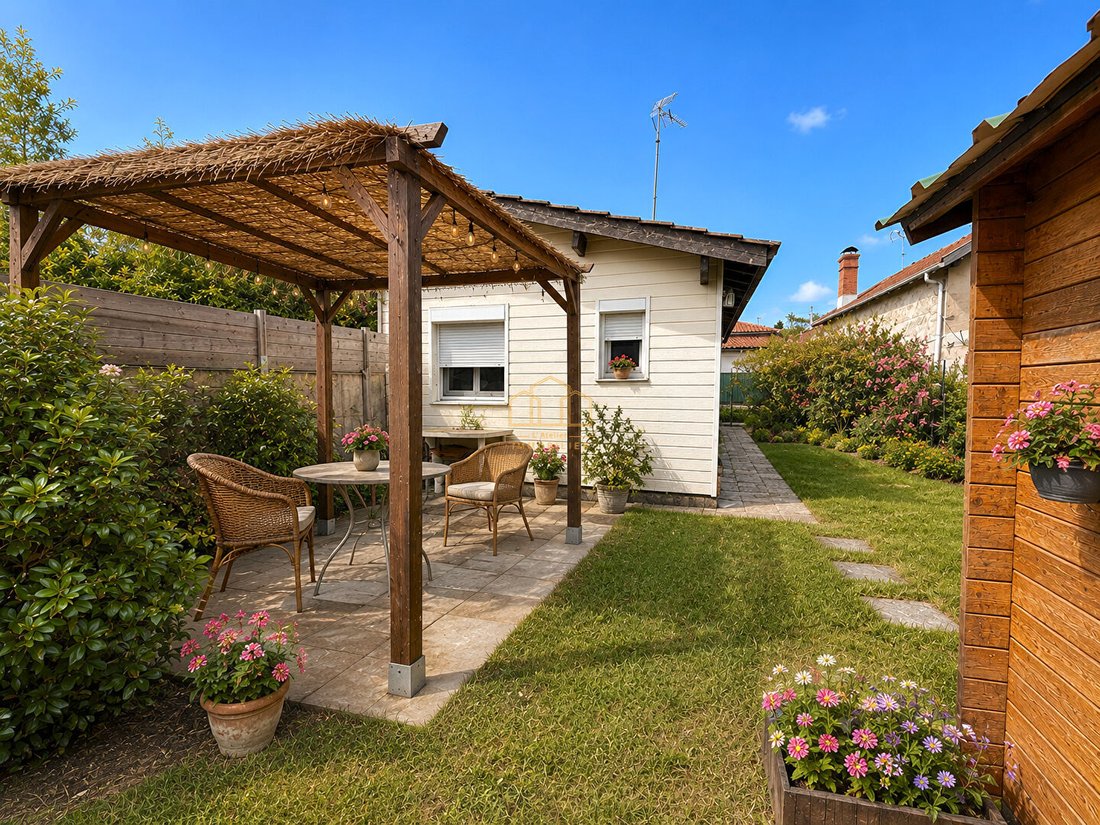 Villa in Centre Ville, Gujan-Mestras, Frankreich 1 - 18083602