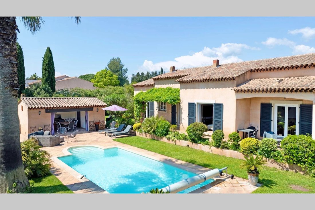 House in Ecarts, Roquebrune-sur-Argens, France 4 - 18111395