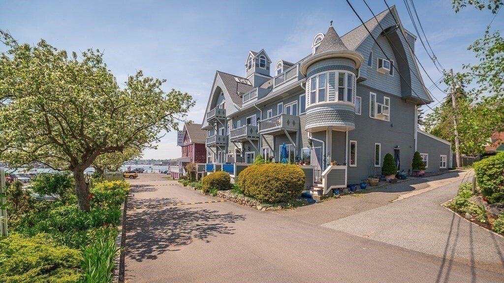 Condo in Gloucester, Massachusetts, United States 4 - 18096312