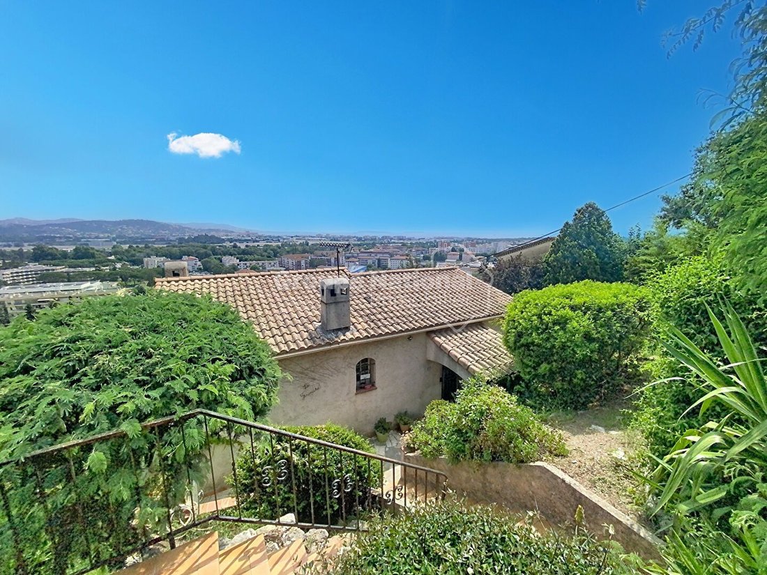 House in Le Grand Duc-Minelle, Mandelieu-la-Napoule, France 4 - 18110851