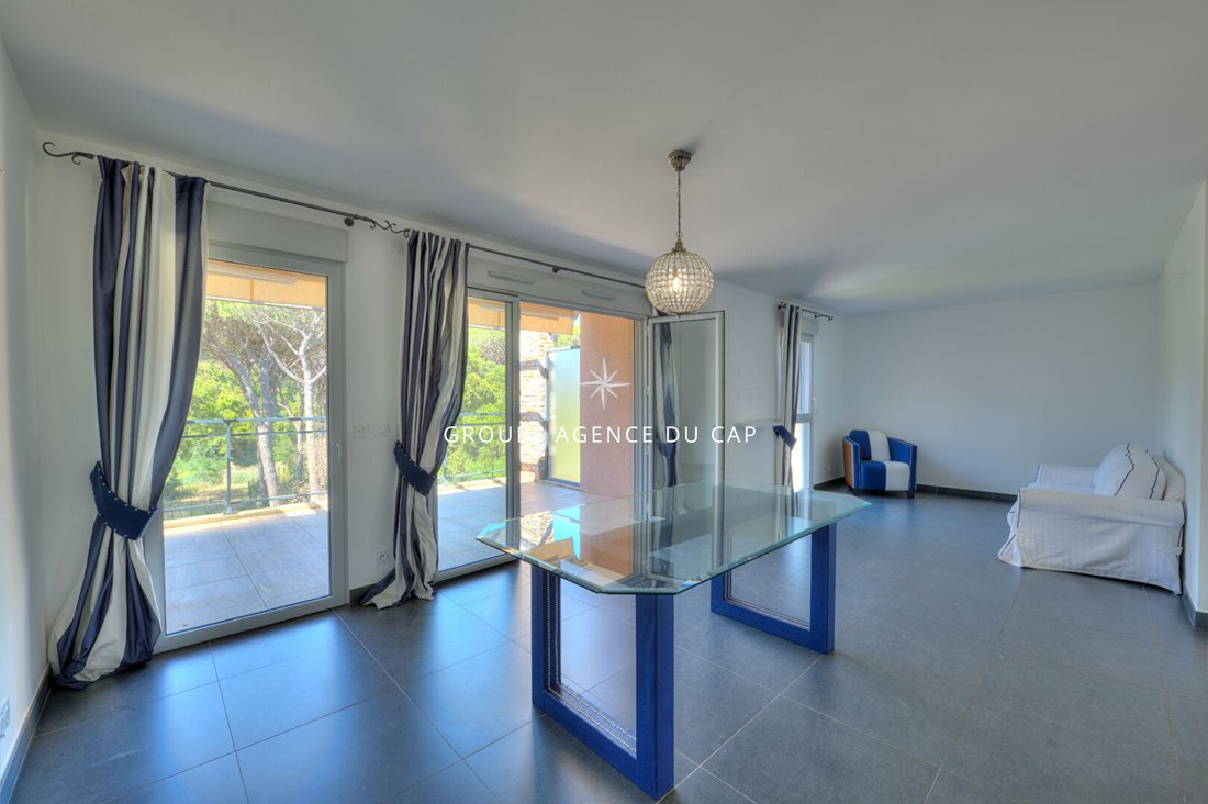 Apartment in Le Dramont-Agay-Anthéor-Le Trayas, Saint-Raphaël, France 4 - 18111661