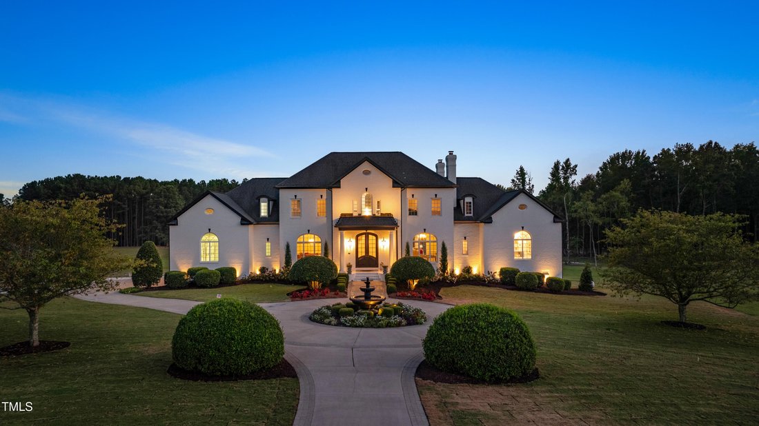 House in Zebulon, North Carolina, United States 1 - 18114061