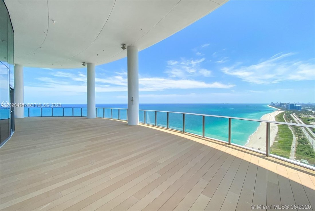 Condo in Sunny Isles Beach, Florida, United States 2 - 18113096