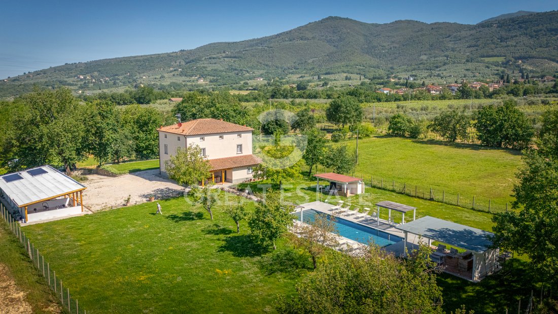 Estate in Terranuova Bracciolini, Tuscany, Italy 3 - 18114250